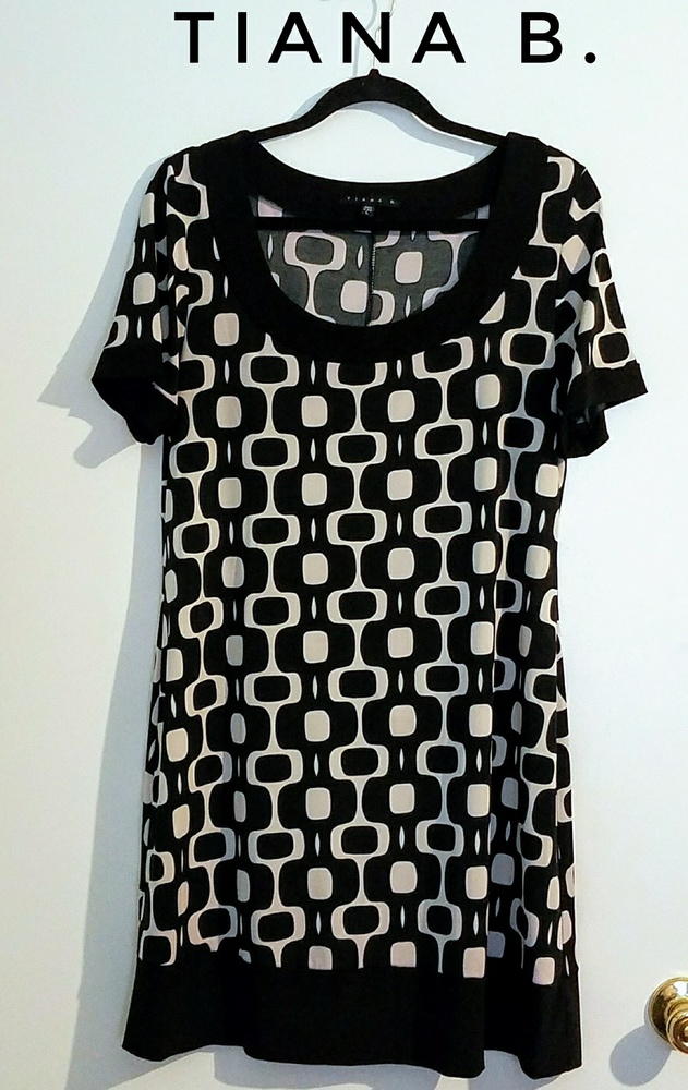 ⬇️💲⬇️Tiana B. Black & White Dress